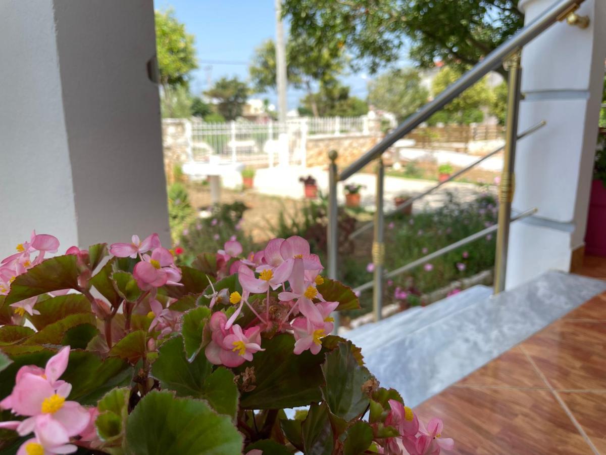 קסאמיל Villa Soni Oruci מראה חיצוני תמונה